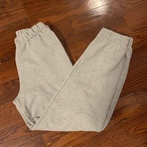 grey rosa sweatpants dupes